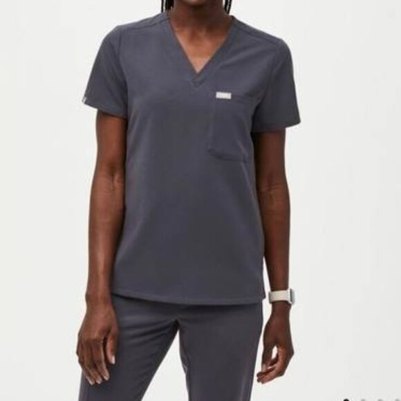 FIGS Catarina One Pocket Scrub Top - Picture 5 of 5